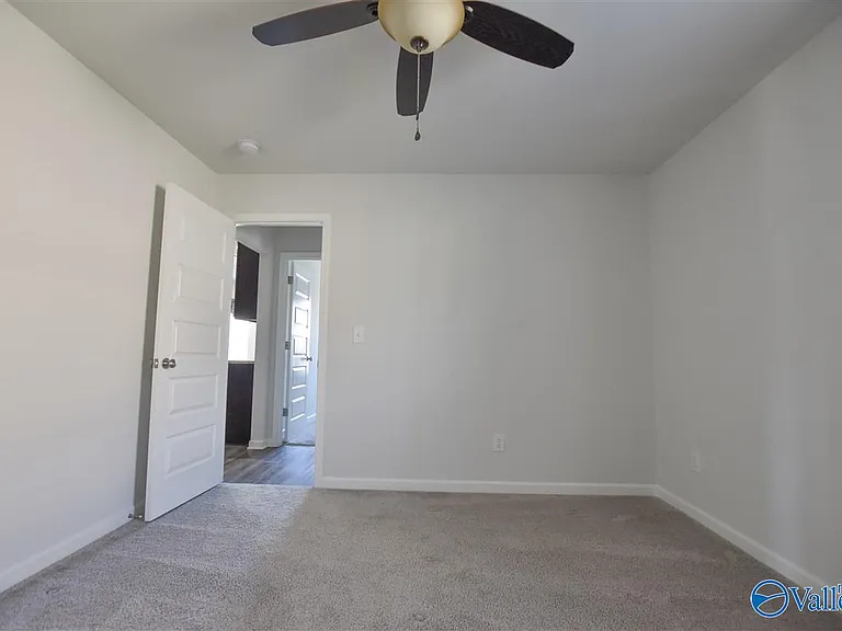 304 Fenrose Dr — Photo 18