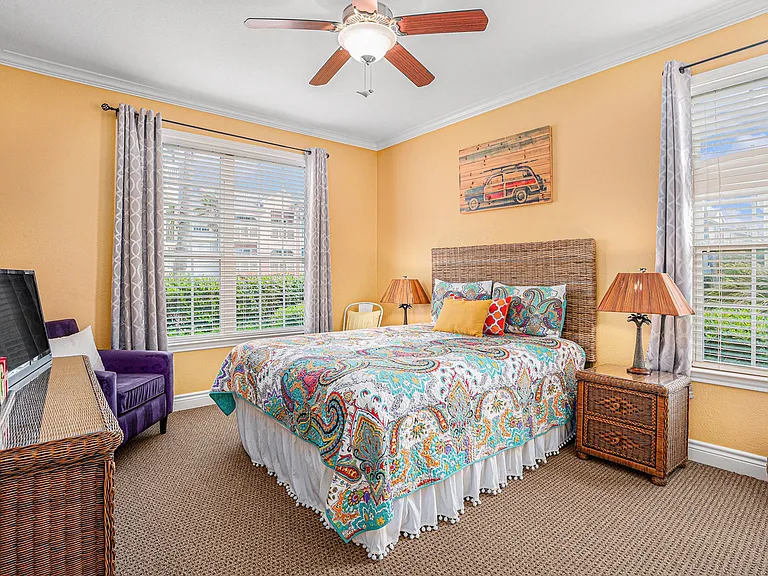 7000 Seawall Blvd #1011 — Photo 16