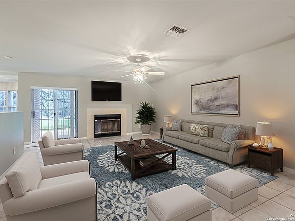 5th image of 26119 Timberline Dr