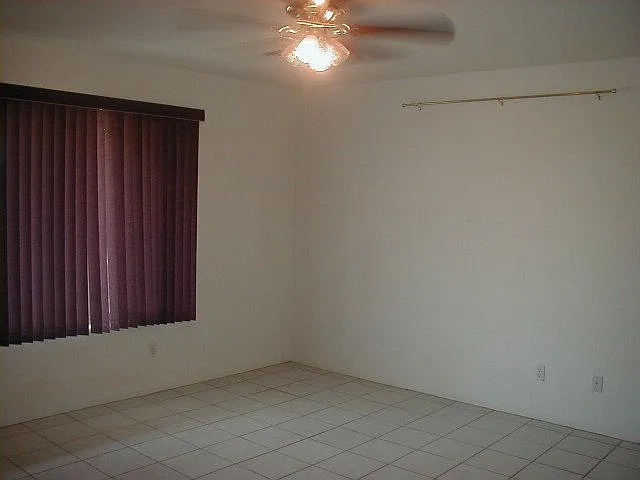 2440 E Calle Bacardi — Photo 7