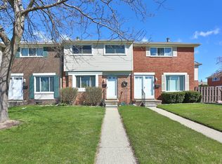 8115 Busko St, Warren, MI 48093