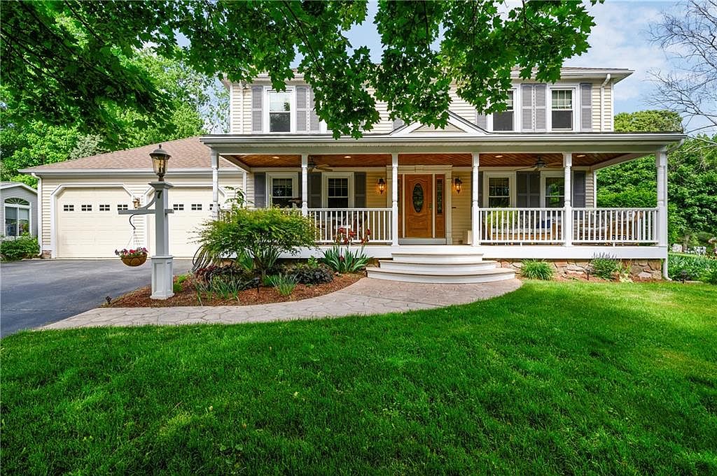 7 Pheasant Run Rd, North Smithfield, RI 02896 Zillow