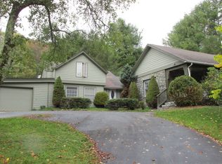 243 Old Turnpike Rd E, Banner Elk, NC 28604