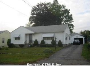 886 Congress Ave, Waterbury, CT 06708