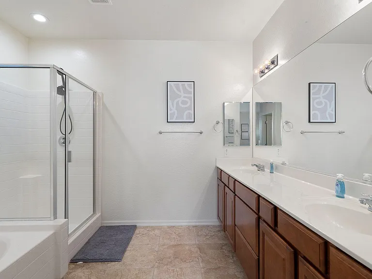 5414 W Straight Arrow Ln — Photo 23
