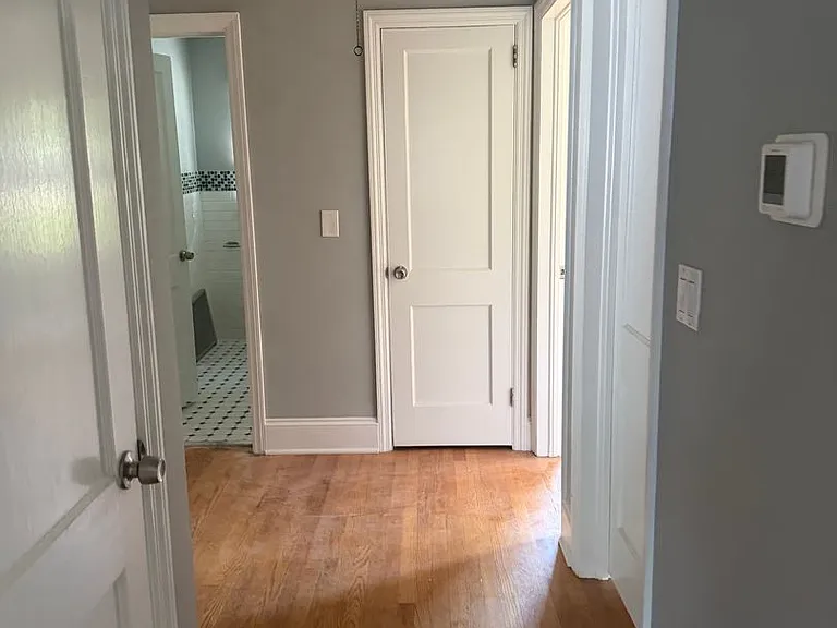 322 Valley Rd — Photo 5