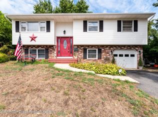 67 Salem Hill Rd, Howell, NJ 07731