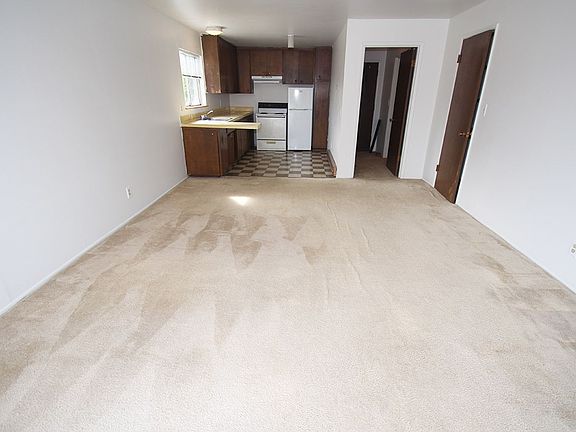 3rd image of 5112 Ravenna Ave NE #34