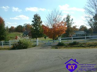11 Milimish Rd, Vine Grove, KY 40175