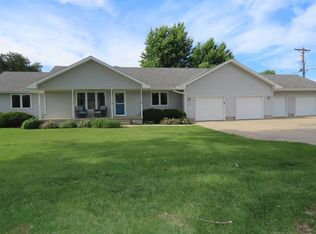 1077 A St, David City, NE 68632