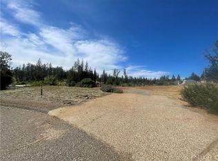 1671 Sweetbrier Ln, Paradise, CA 95969