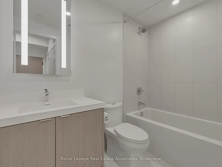 25 Cordova Ave #1112 — Photo 19