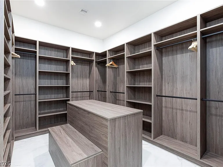6525 Ponderosa Way — Photo 34