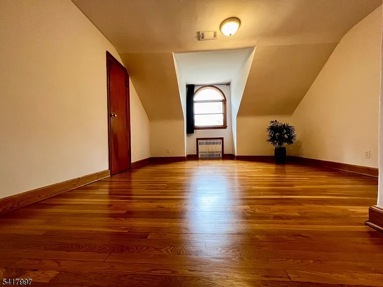 56 Grandview Pl — Photo 22