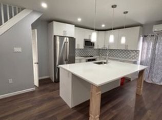 516 E Mayland St, Philadelphia, PA 19144
