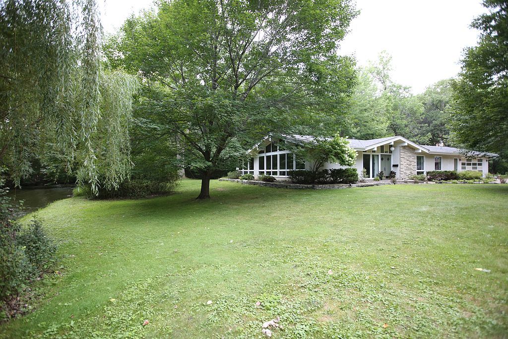 567 Rice Creek Ter NE - Property Image