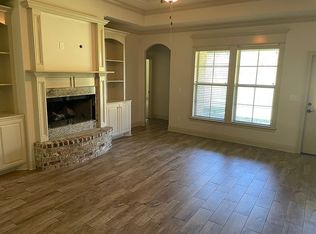 1858 N Coffey Pines Rd, Lake Charles, LA 70611