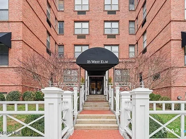 25 W Elm St, Greenwich, CT