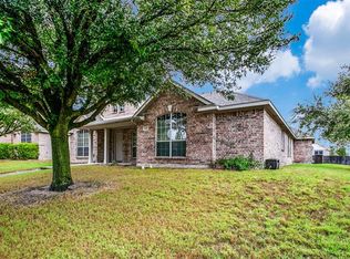 602 Zollman Ct, Lancaster, TX 75146