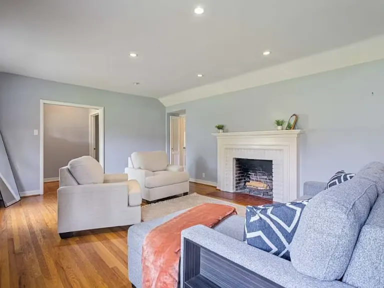 12642 Otsego St — Photo 43