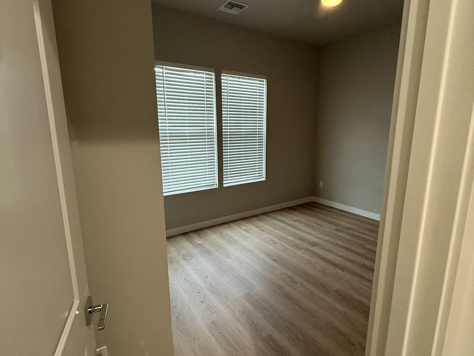 1367 Harker Ct — Photo 3
