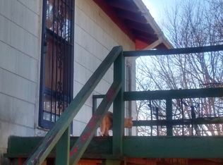 609 1/2 Miley St, Lansing, KS 66043