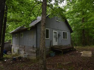 215 Linda Ln, Linden, TN 37096