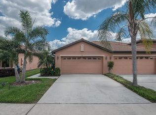 137 Shell Falls Dr, Apollo Beach, FL 33572