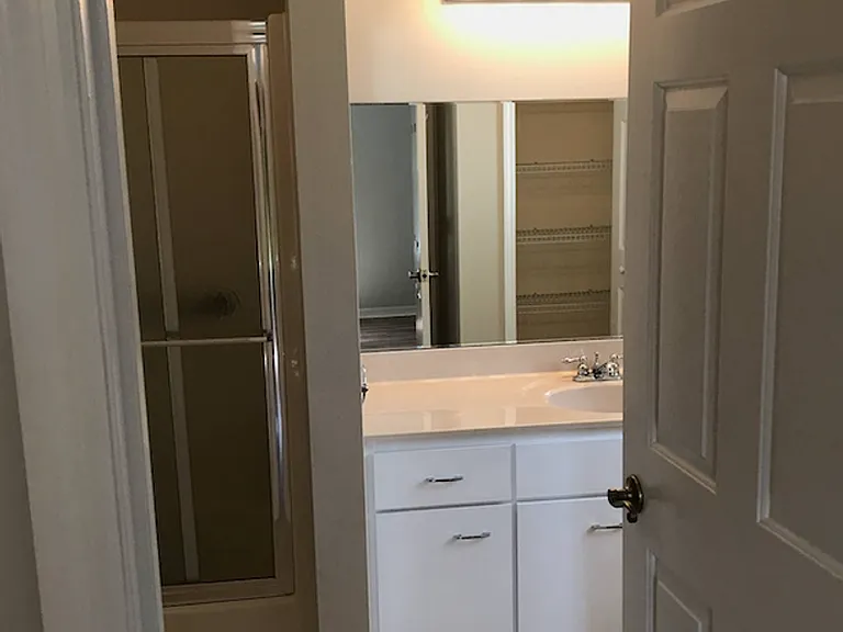 38A Lindsay Dr — Photo 15