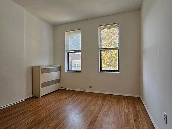 5th image of 31-42 43rd St #2R
