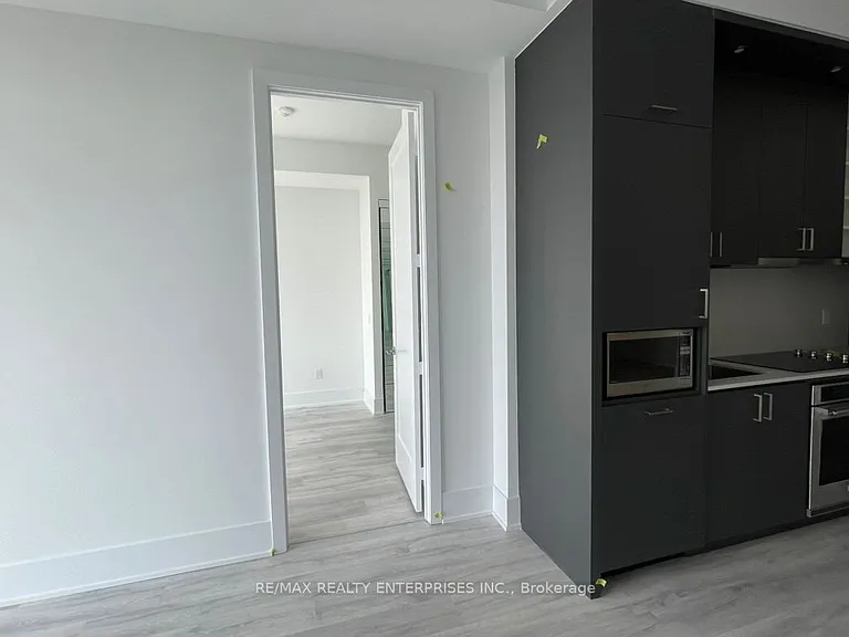 470 Front St W #2303 — Photo 10