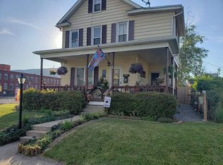 105 5th Ave, Burnham, PA 17009