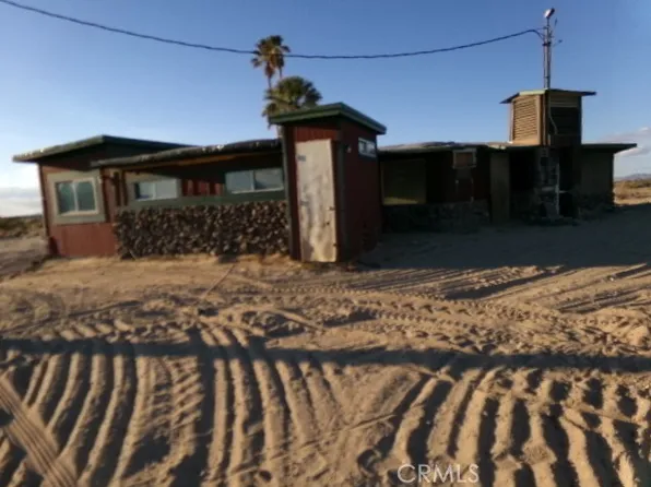 48680 Silver Valley Rd, Newberry Springs, CA 92365