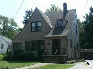 5240 Edenhurst Rd, Cleveland, OH 44124