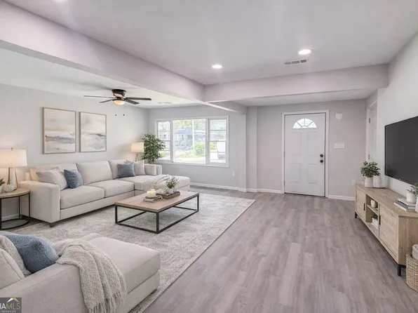 2328 Bonner Rd, East Pt, GA 30344