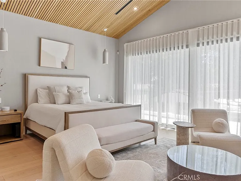 5050 Arundel Dr — Photo 52