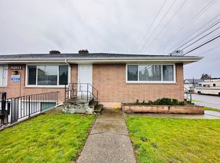 9203 16th Ave SW #A, Seattle, WA 98106