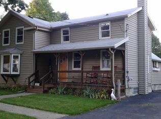718 W Green St, Marshall, MI 49068