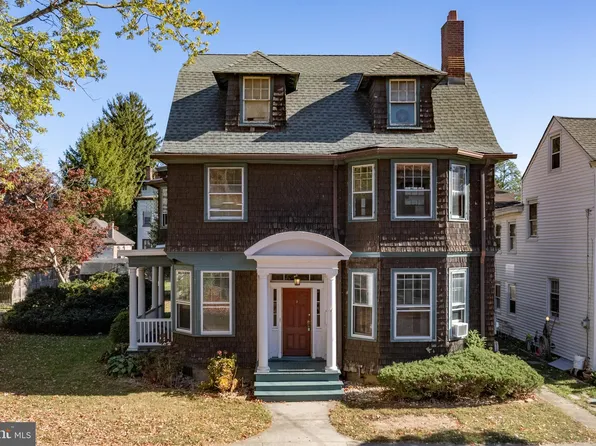 9 Prince St, Bordentown, NJ 08505