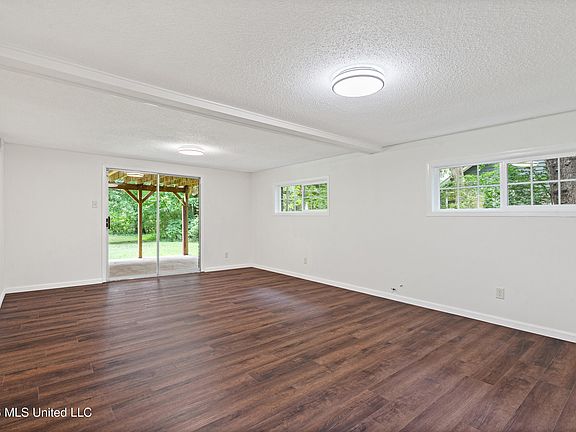 5th image of 7145 Westbranch Rd