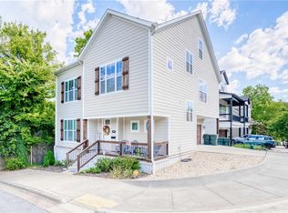 925 W Eagle St, Fayetteville, AR 72701