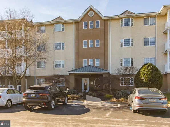 224 Paoli Pointe Dr #224-U, Paoli, PA 19301