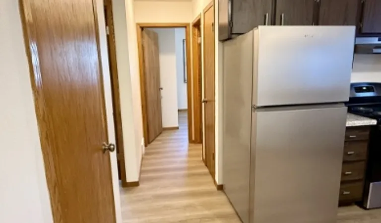 2015-2017 Parkside Dr — Photo 8