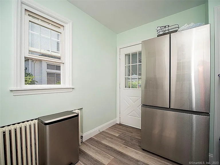 30 Seaview Ave — Photo 17
