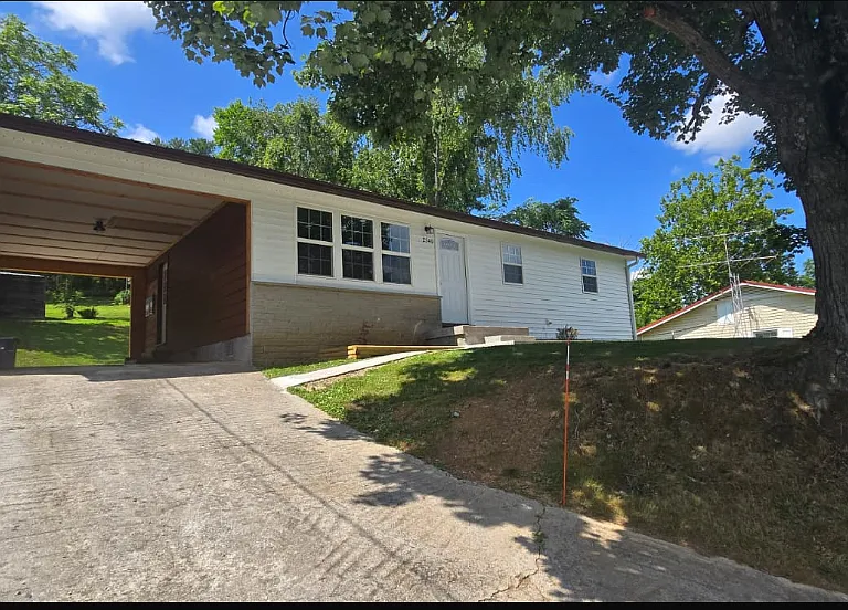 2540 Volunteer Pkwy — Photo 26