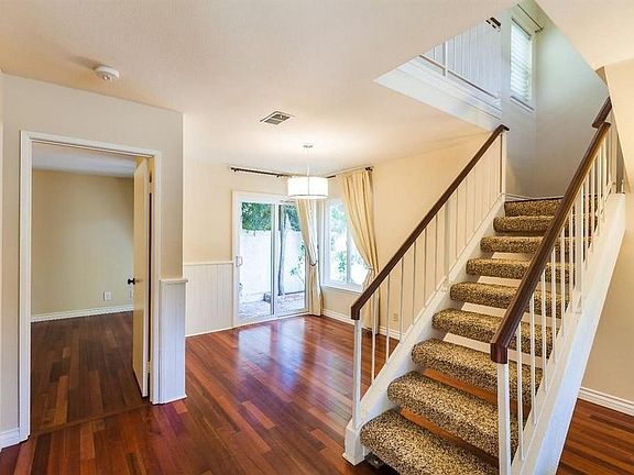 3rd image of 6821 E Poppyview Dr