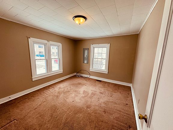 Front Bedroom