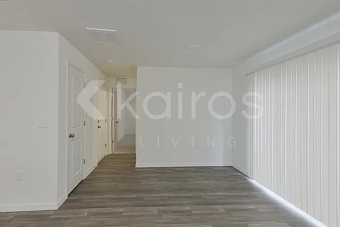 12378 Paramount Dr — Photo 8