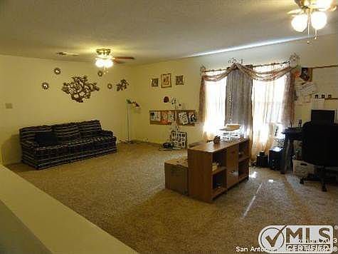 5th image of 419 Stone Gate Dr