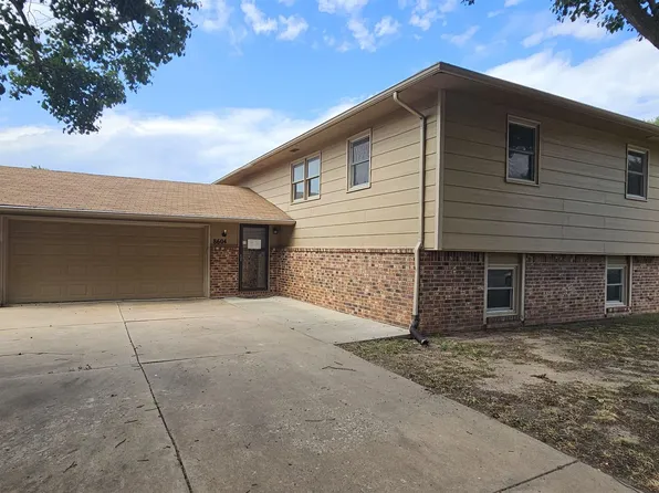 8604 E Wassall St, Wichita, KS 67210